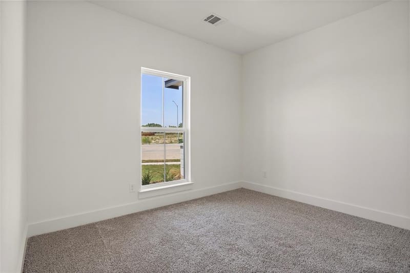 200 Cliff Court, Godley TX 76044 - Photo 13