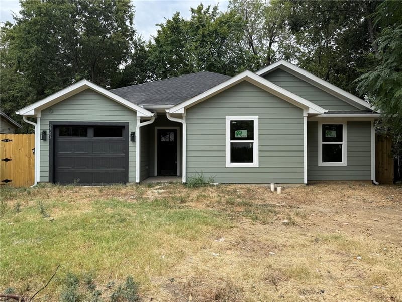 2703 Springdale Street, Dallas TX 75210