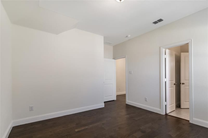 12778 Friar Street, Farmers Branch TX 75234 - Photo 16