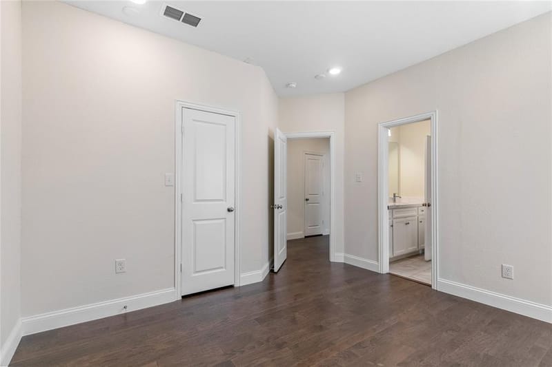 12778 Friar Street, Farmers Branch TX 75234 - Photo 22