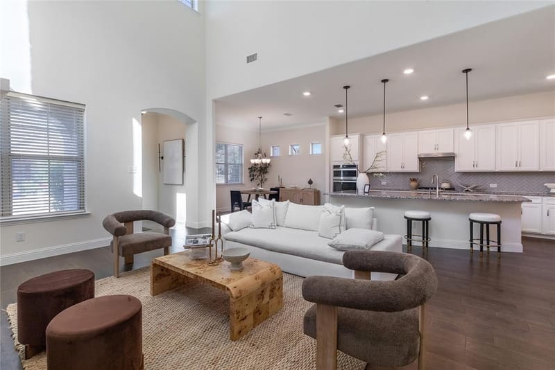 12778 Friar Street, Farmers Branch TX 75234 - Photo 3