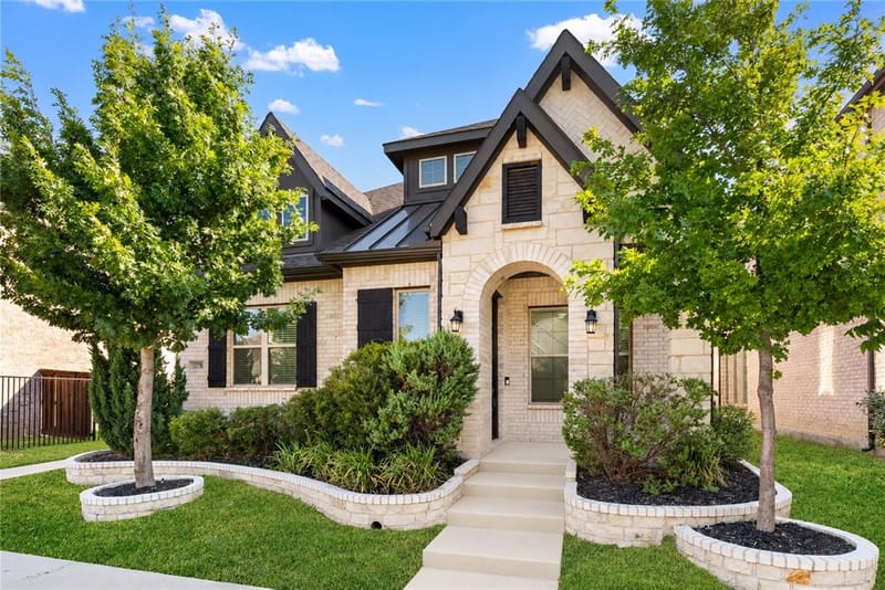 12778 Friar Street, Farmers Branch TX 75234 - Photo 31