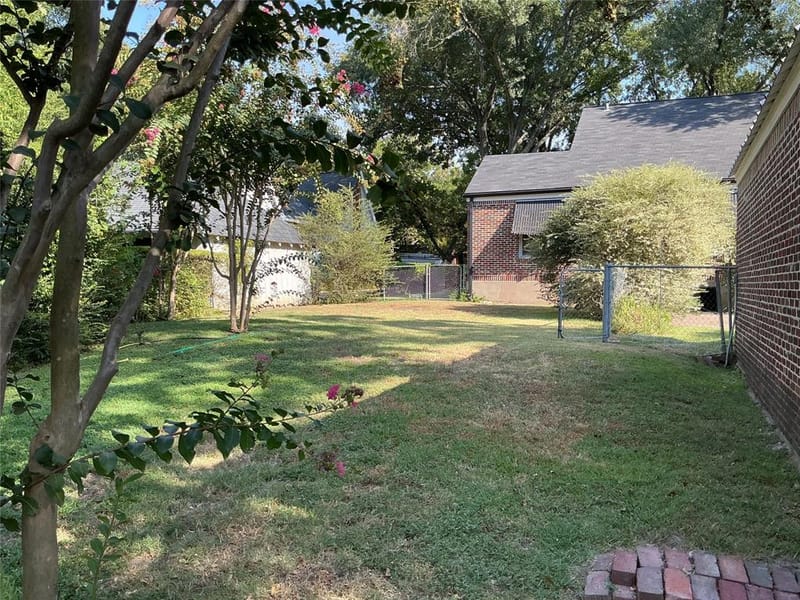 1720 Sycamore Avenue, Corsicana TX 75110 - Photo 21