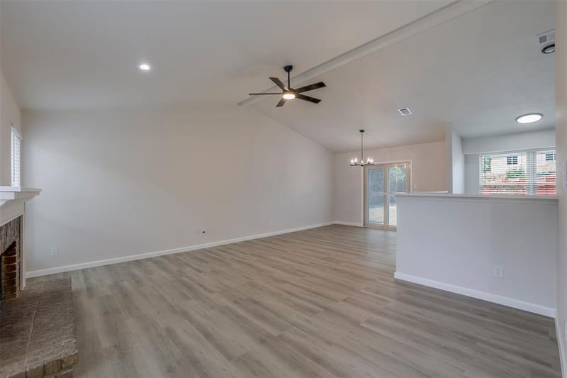4201 Arbor Creek Drive, Carrollton TX 75010 - Photo 5