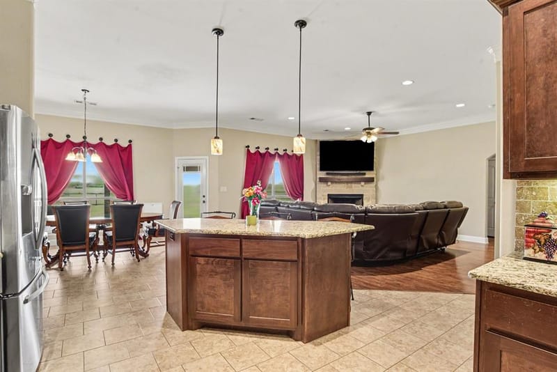 4909 County Road 2720, Caddo Mills TX 75135 - Photo 9
