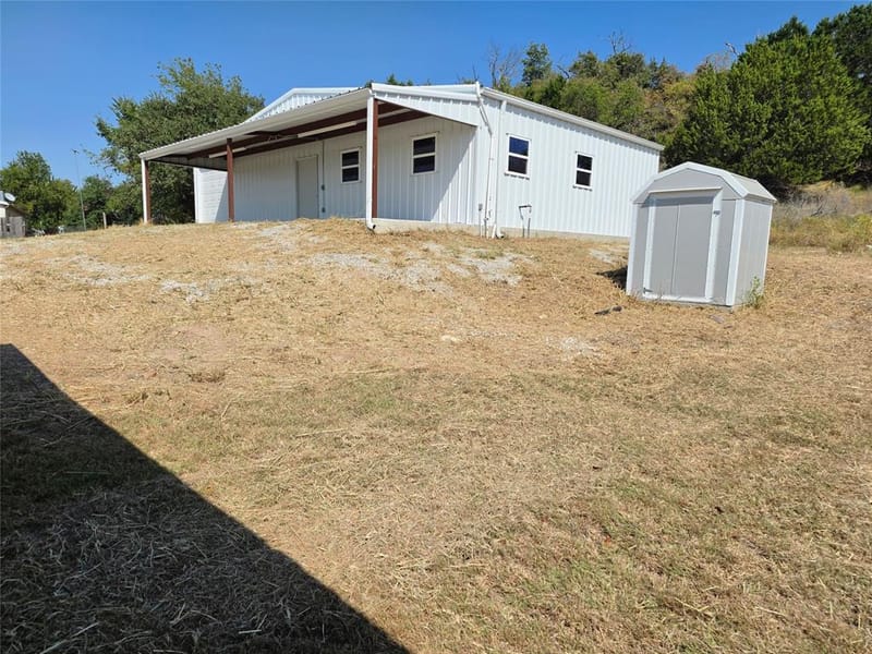 243 Blue Sky Lane, Springtown TX 76082 - Photo 26