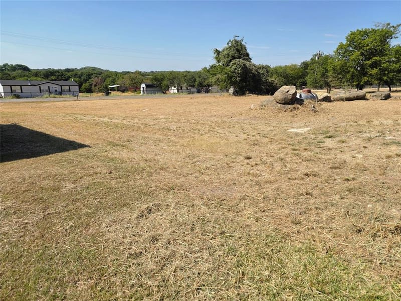 243 Blue Sky Lane, Springtown TX 76082 - Photo 30