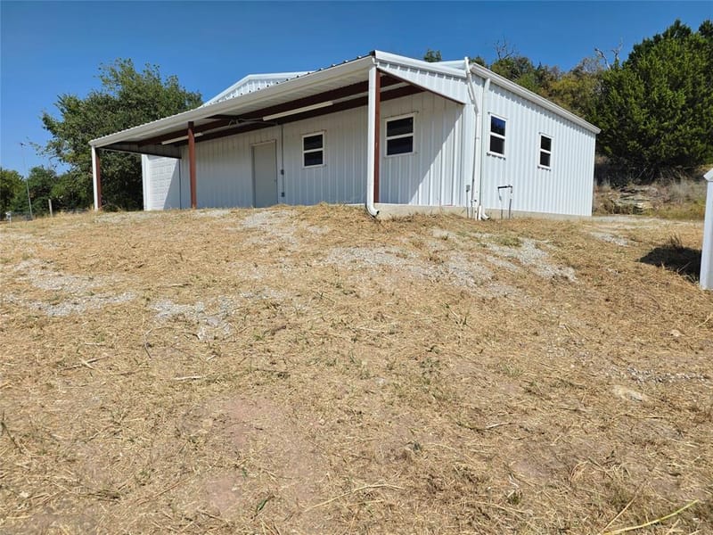 243 Blue Sky Lane, Springtown TX 76082 - Photo 10