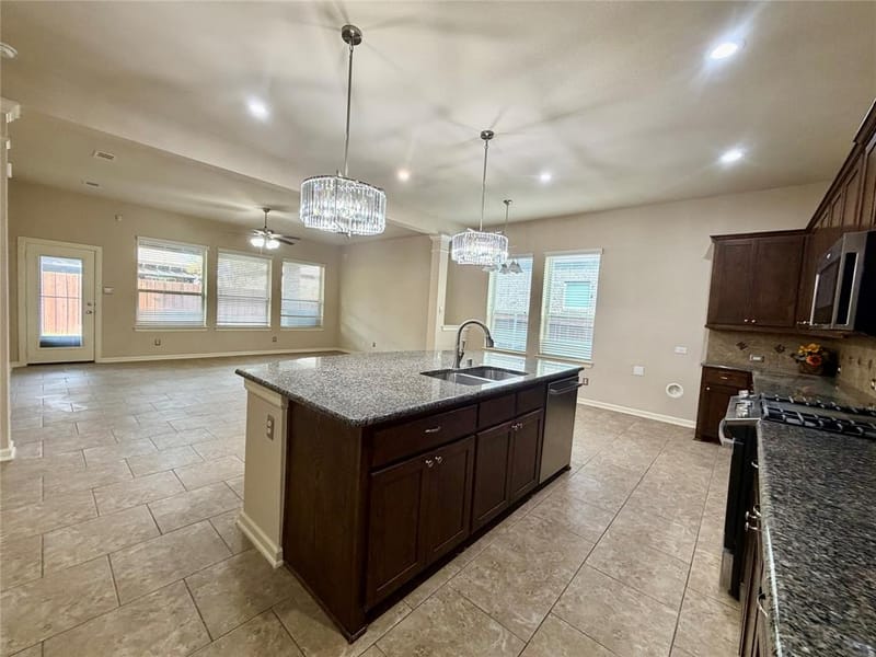 8425 Snow Goose Way, Fort Worth TX 76118 - Photo 7