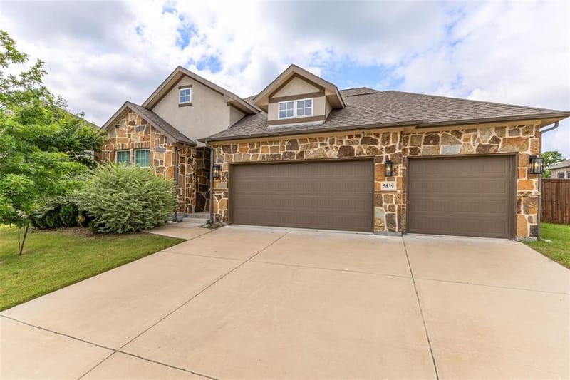 5839 Heatherwood Loop, Sachse TX 75048