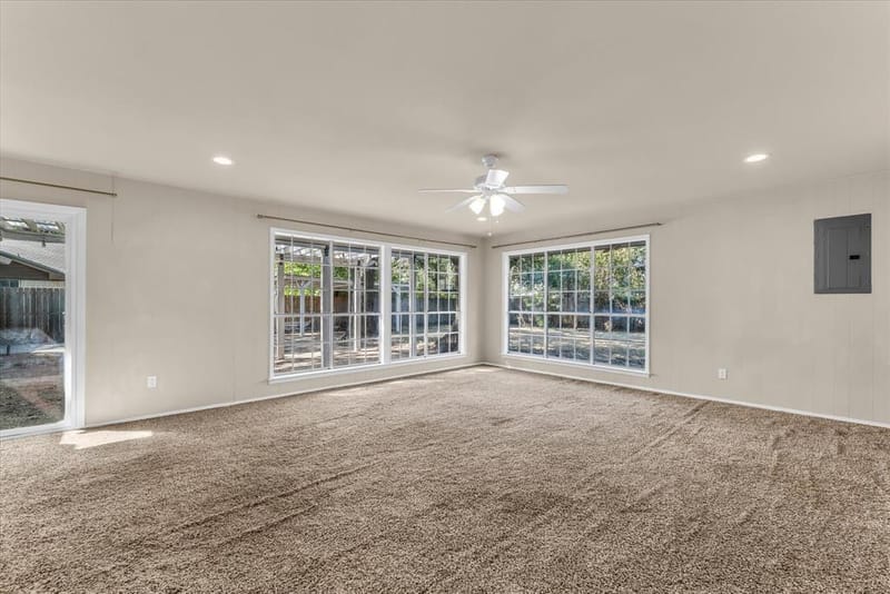 1728 Laurel Lake Drive, Waco TX 76710 - Photo 7