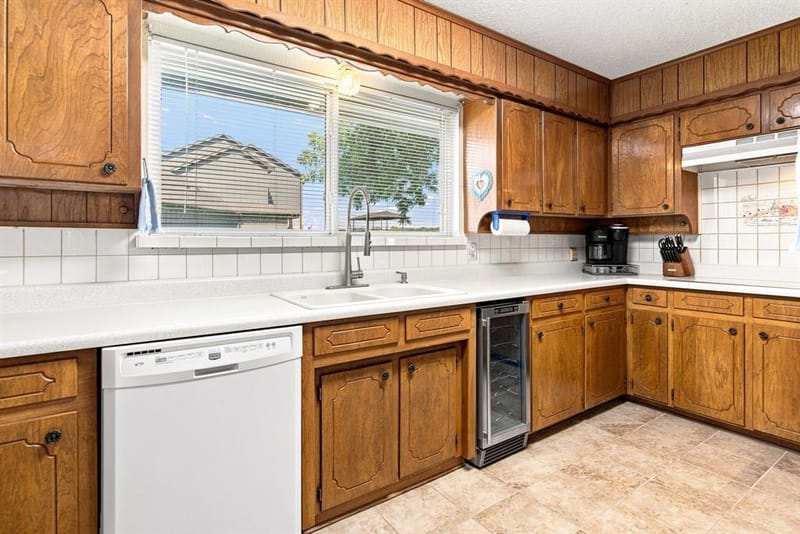 504 Panama Court, Granbury TX 76048 - Photo 13