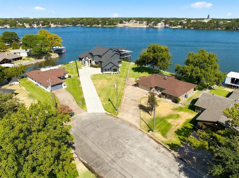 504 Panama Court, Granbury TX 76048 - Photo 34