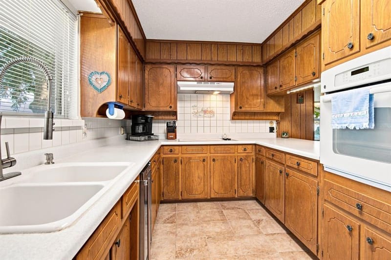 504 Panama Court, Granbury TX 76048 - Photo 14