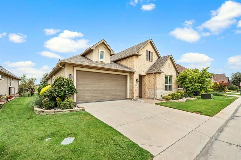 10408 Claystone Drive, Denton TX 76207 - Photo 4