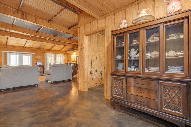 127 Mohican, Quitman TX 75783 - Photo 10