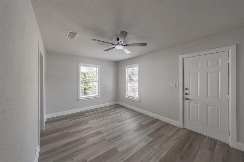 1700 Andrew Avenue, Fort Worth TX 76105 - Photo 10
