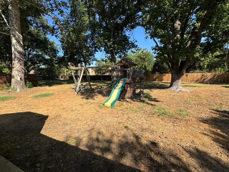 528 Marcus Drive, Lewisville TX 75057 - Photo 27