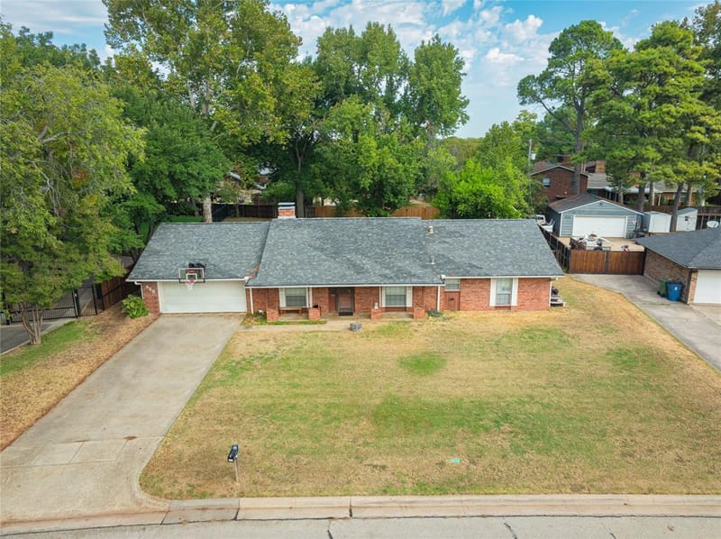 528 Marcus Drive, Lewisville TX 75057