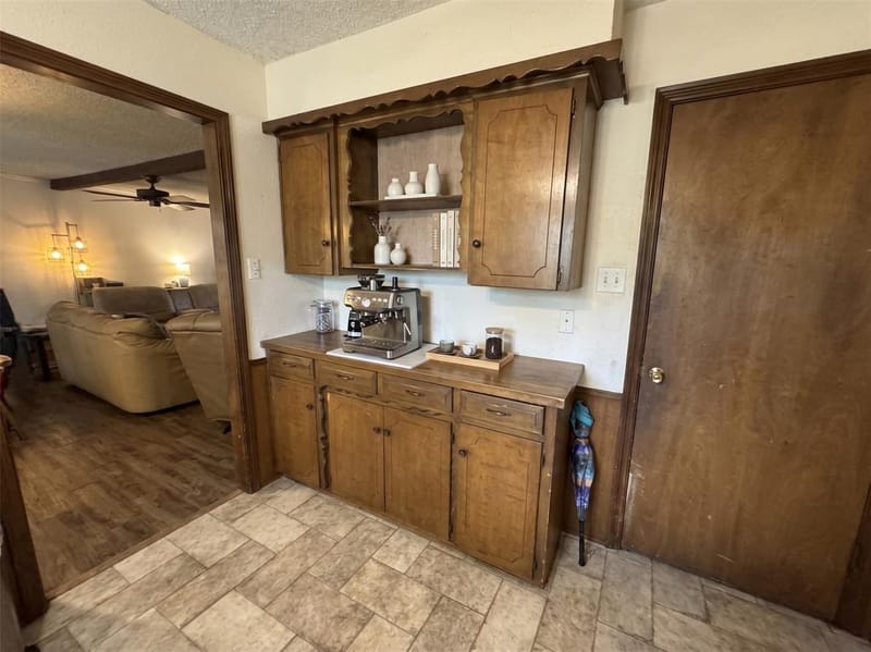528 Marcus Drive, Lewisville TX 75057 - Photo 9