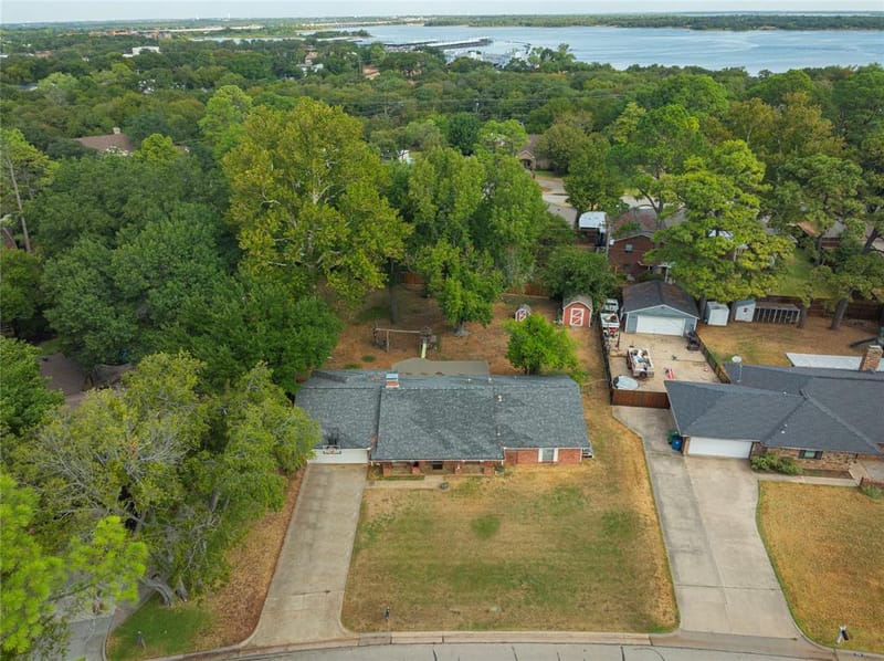 528 Marcus Drive, Lewisville TX 75057 - Photo 29