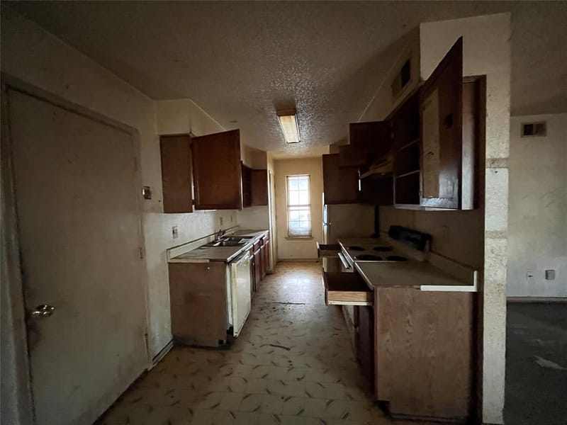 1201 Phillips Circle, Kaufman TX 75142 - Photo 7