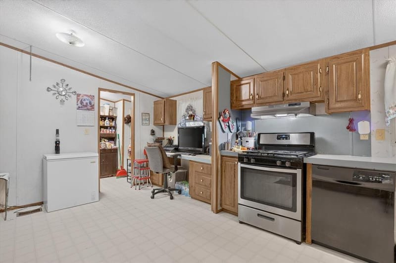 4237 County Road 417a, Cleburne TX 76031 - Photo 12