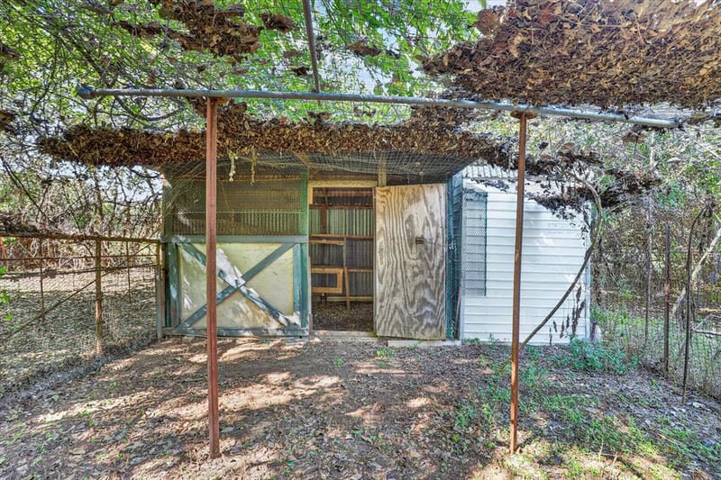 4237 County Road 417a, Cleburne TX 76031 - Photo 33