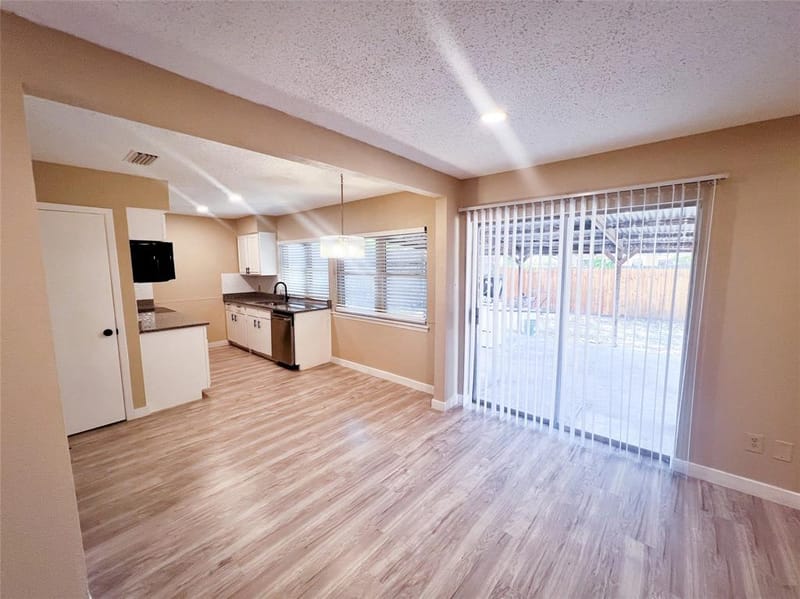 2213 E Biscayne Drive, Irving TX 75060 - Photo 11