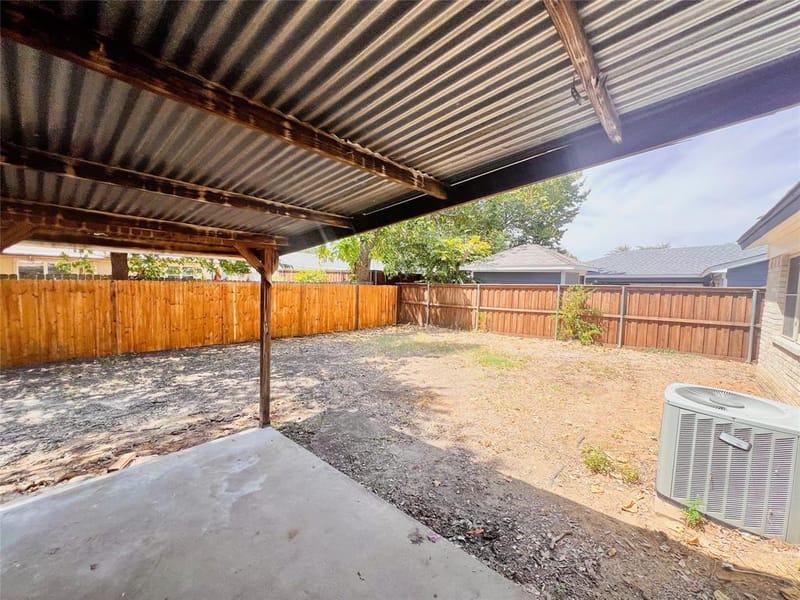 2213 E Biscayne Drive, Irving TX 75060 - Photo 19