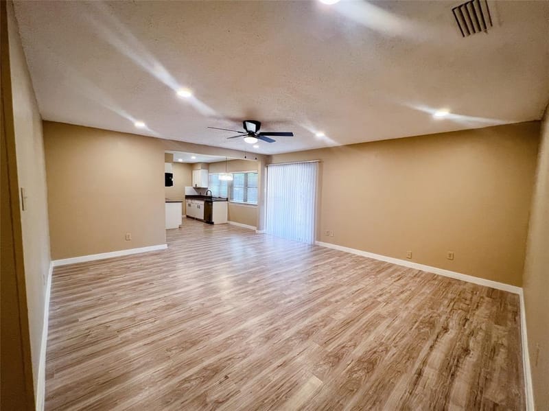 2213 E Biscayne Drive, Irving TX 75060 - Photo 8