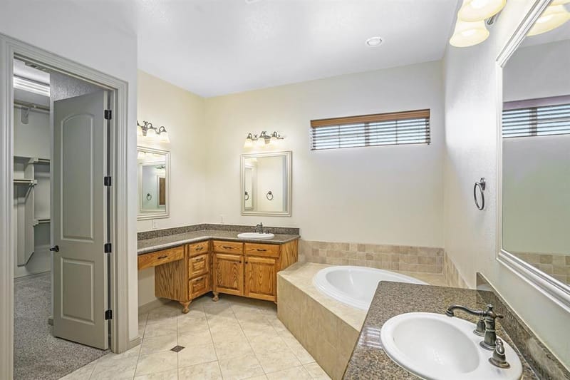 7713 Lakeview Circle, Fort Worth TX 76179 - Photo 30