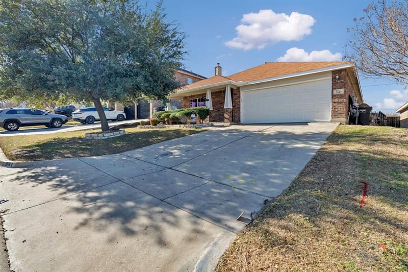 341 Windy Hill Lane, Fort Worth TX 76108 - Photo 2