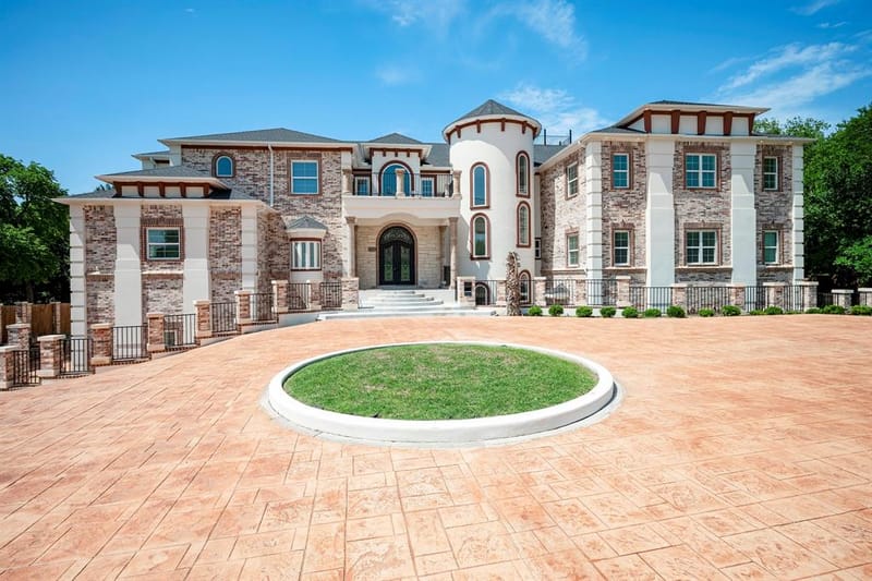 2415 Amberleaf Court, Cedar Hill TX 75104