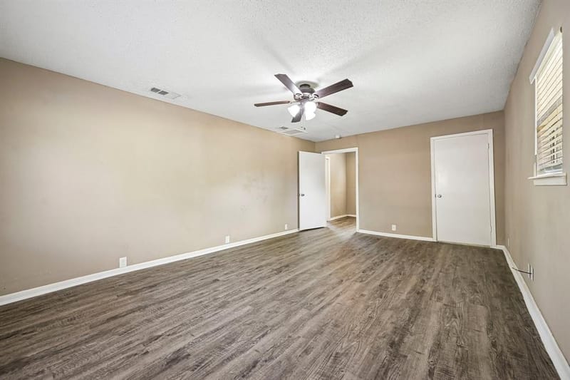 105 S Hickory Avenue, Denison TX 75020 - Photo 27