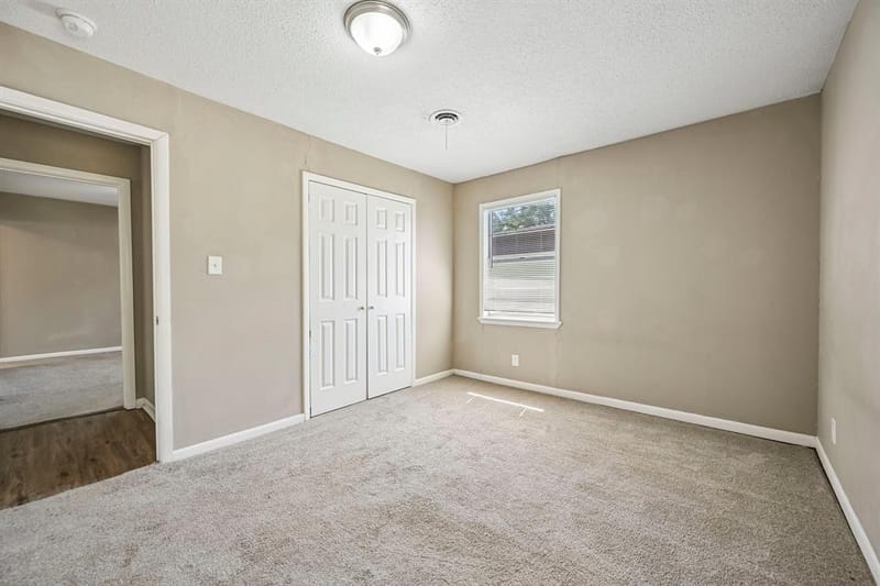 105 S Hickory Avenue, Denison TX 75020 - Photo 22