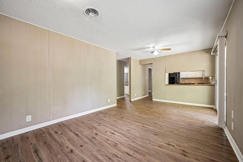 105 S Hickory Avenue, Denison TX 75020 - Photo 7