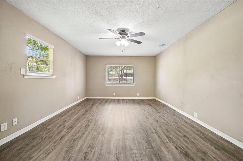 105 S Hickory Avenue, Denison TX 75020 - Photo 25
