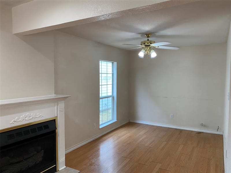 406 S Jefferson Street S, Irving TX 75060 - Photo 7