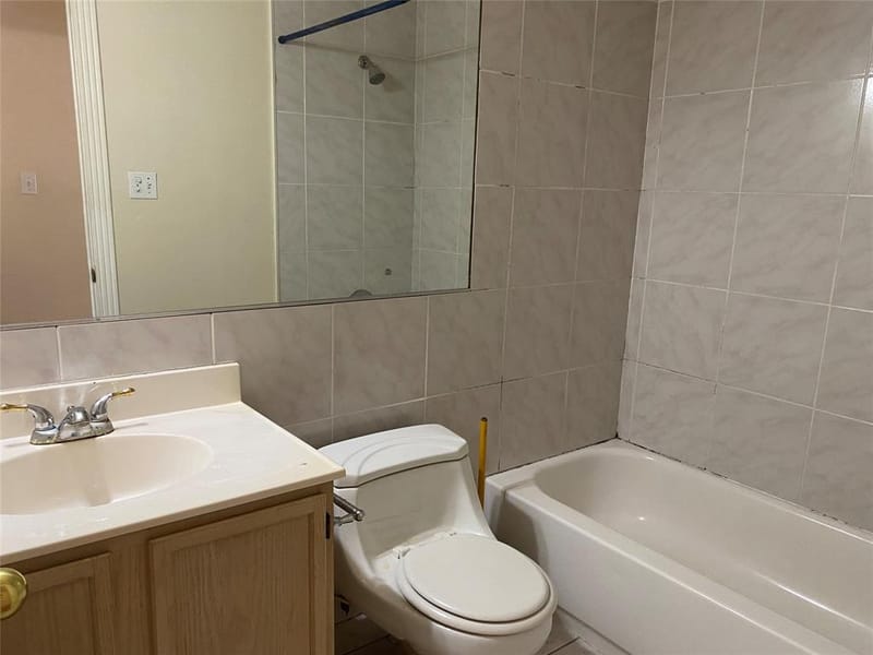 406 S Jefferson Street S, Irving TX 75060 - Photo 11