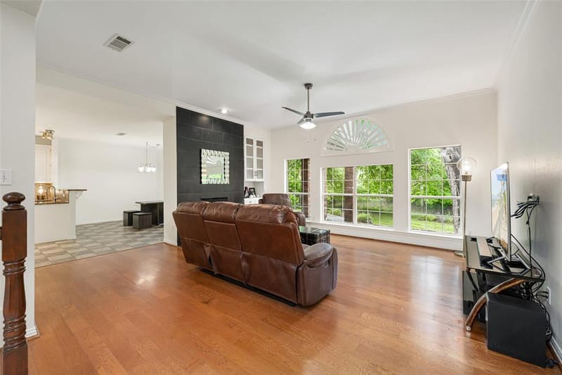 981 Parker Drive, Coppell TX 75019 - Photo 9
