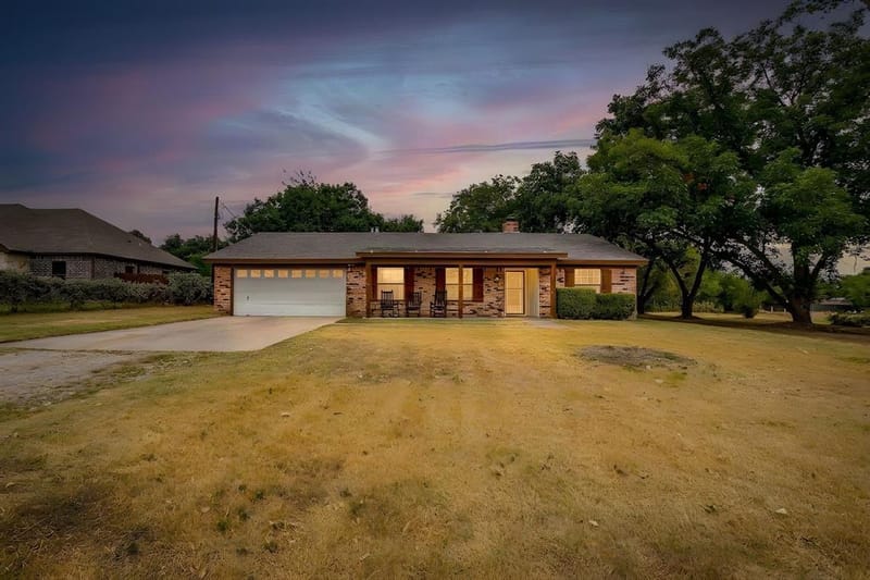 1816 Glendale Drive, Sanctuary TX 76020 - Photo 2