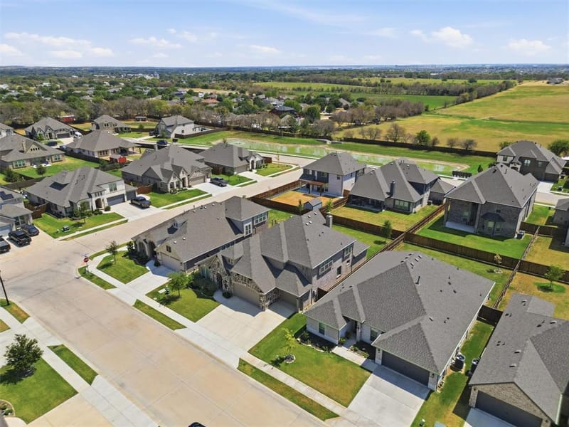 1003 Moss Grove Trail, Justin TX 76247 - Photo 34