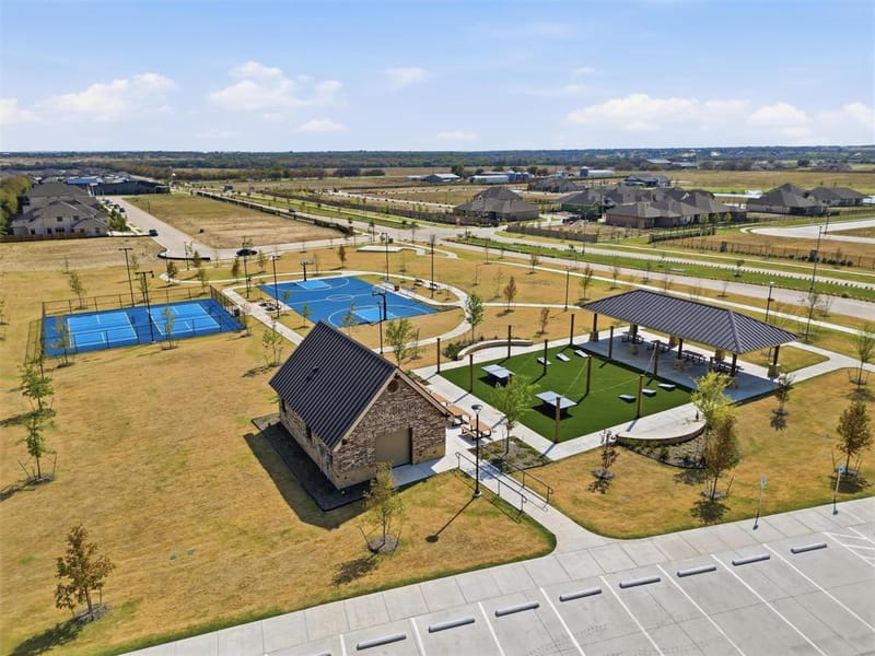 1003 Moss Grove Trail, Justin TX 76247 - Photo 38