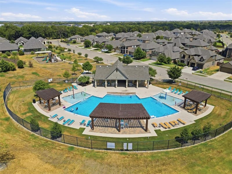 1003 Moss Grove Trail, Justin TX 76247 - Photo 35