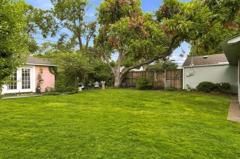 6000 Revere Place, Dallas TX 75206 - Photo 24