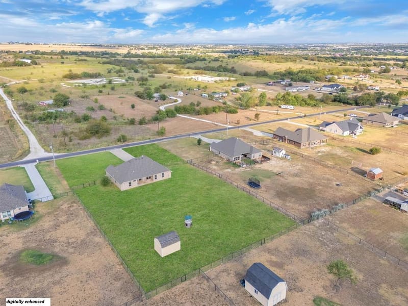 8600 County Road 1229, Godley TX 76044 - Photo 28