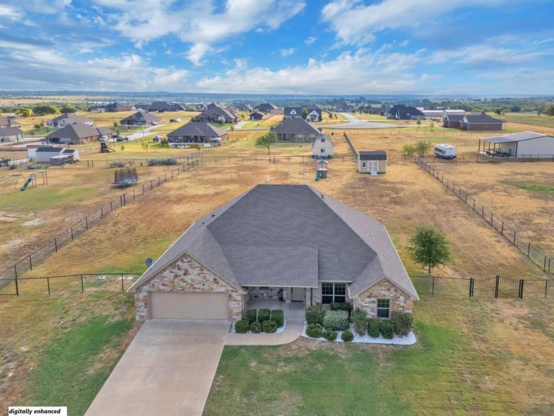 8600 County Road 1229, Godley TX 76044 - Photo 29