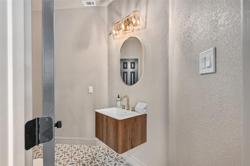 1608 Crown Point Road, McKinney TX 75072 - Photo 7
