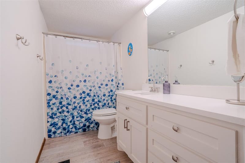 6371 Beacon Vista Circle, Granbury TX 76049 - Photo 17